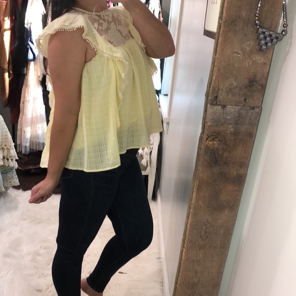 Esley small top - Picture 1 of 8